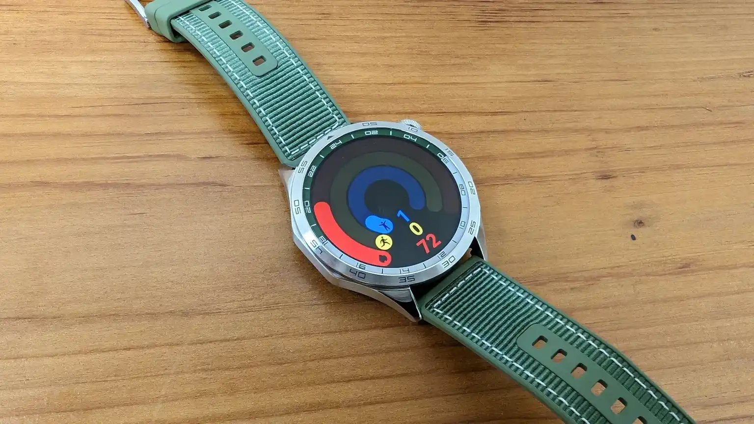 Huawei Watch GT 4 smartwatch image 3